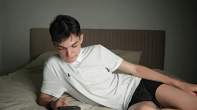 Snapshot of MattyandAiden chatting on June 30, 6:52 pm MattyandAiden online show from June 30, 6:52 pm