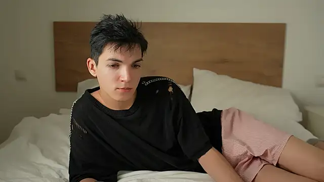 MattyandAiden online show from June 5, 6:57 pm