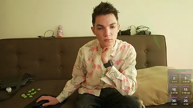 MattyandAiden online show from March 22, 6:09 pm