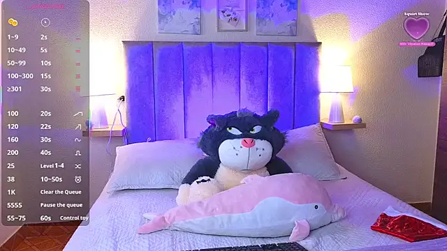 juliana-mancini online show from December 16, 5:06 pm