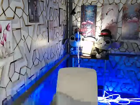 darryl hugecok online show from December 1, 1:12 pm