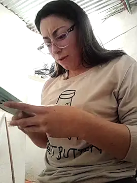 Snapshot of Miranda_sexlove_ chatting on December 2, 5:58 pm Miranda sexlove online show from December 2, 5:58 pm