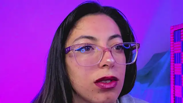 Miranda sexlove  online show from March 4, 6:59 pm