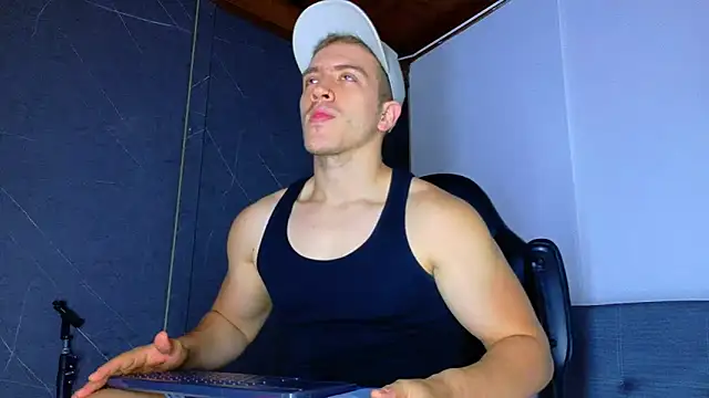 ALANNFERRER online show from February 16, 10:14 am