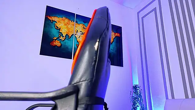 ALANNFERRER online show from November 12, 10:08 am