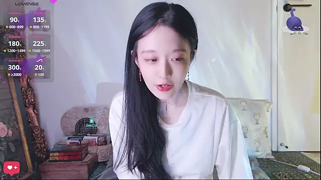 Etherealcat33 online show from September 18, 12:41 pm