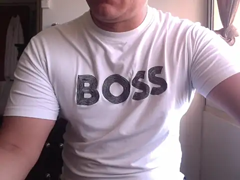 Snapshot of zeusmasterhorny chatting on September 24, 1:50 pm zeusmasterhorny online show from September 24, 1:50 pm