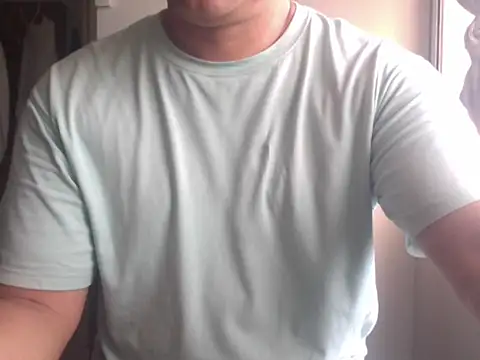 Snapshot of zeusmasterhorny chatting on September 18, 1:58 pm zeusmasterhorny online show from September 18, 1:58 pm