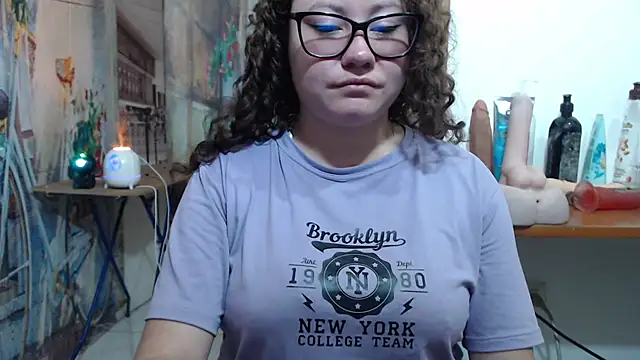 greeneyes nurse online show from February 6, 9:00 pm