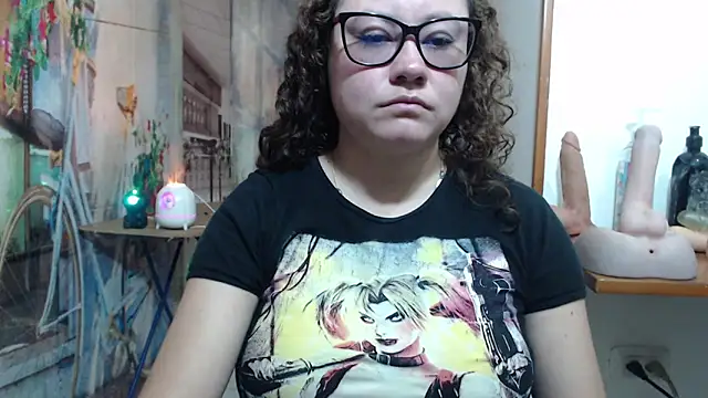 greeneyes nurse online show from February 5, 7:10 pm