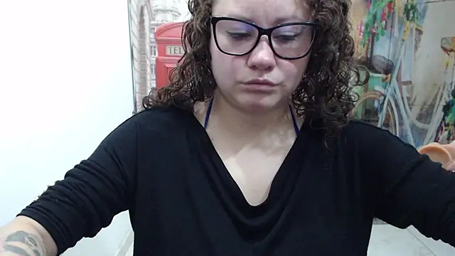 Snapshot of greeneyes_nurse chatting on November 24, 6:19 pm greeneyes nurse online show from November 24, 6:19 pm