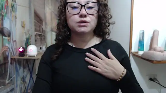 greeneyes nurse online show from February 20, 3:03 pm