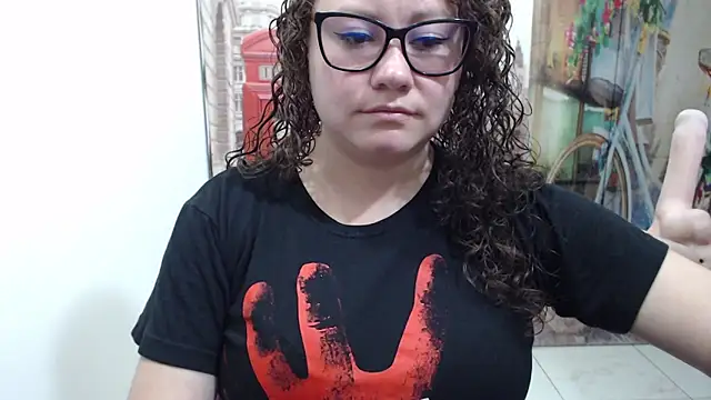 Snapshot of greeneyes_nurse chatting on December 5, 9:12 pm greeneyes nurse online show from December 5, 9:12 pm