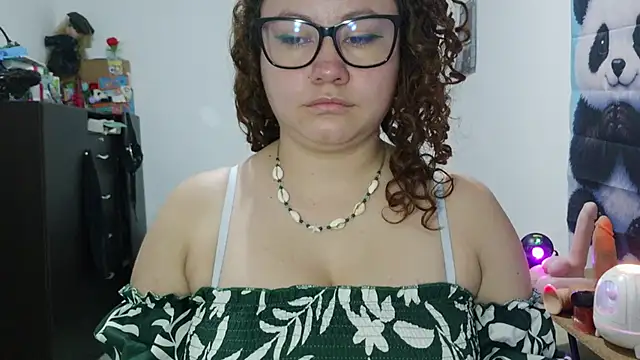 greeneyes nurse online show from May 28, 1:02 am