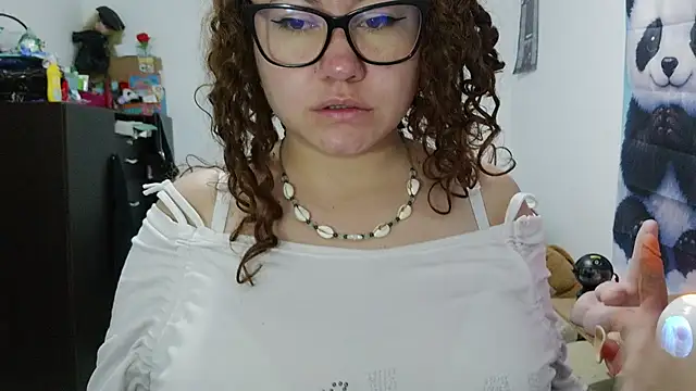 greeneyes nurse online show from June 12, 1:03 am