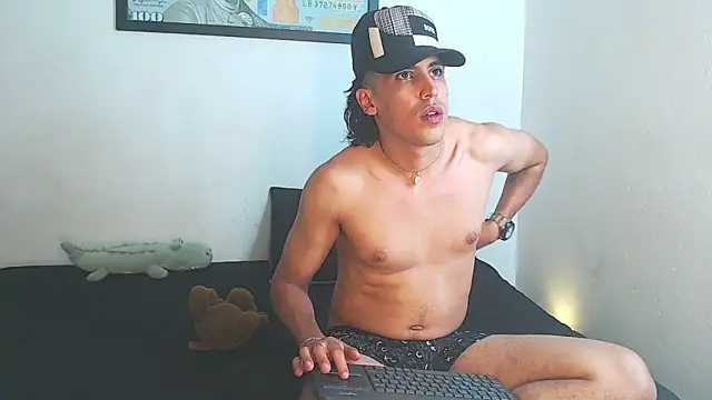 Robisson zack online show from November 13, 2:48 am