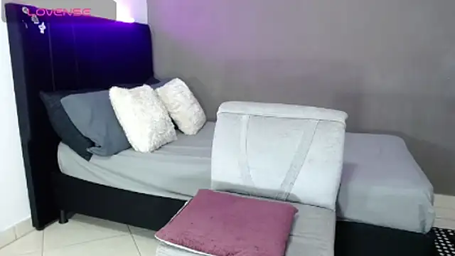 Matteo12  online show from March 20, 4:35 am