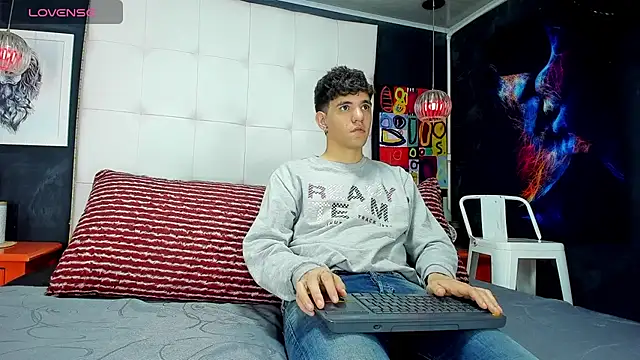 Matteo12  online show from September 13, 4:01 am