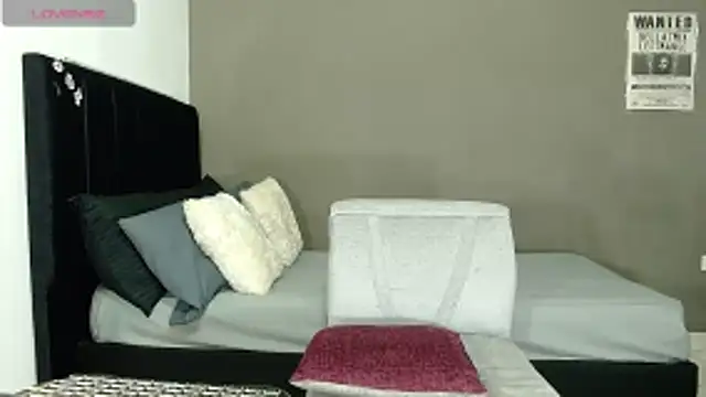 Matteo12  online show from March 22, 4:27 am