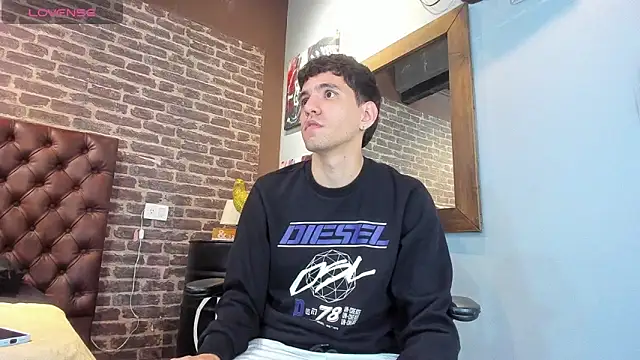 Matteo12  online show from October 23, 3:05 am