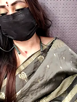 Snapshot of Cutie_nila26 chatting on November 5, 5:43 am Cutie nila26 online show from November 5, 5:43 am