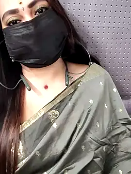 Snapshot of Cutie_nila26 chatting on November 25, 5:08 am Cutie nila26 online show from November 25, 5:08 am