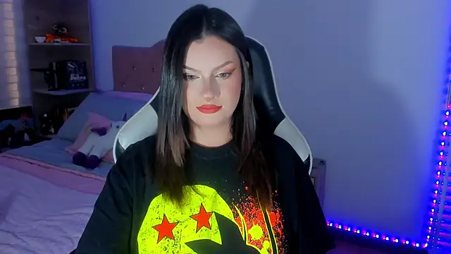 OphelianaRose33 online show from June 30, 10:21 pm