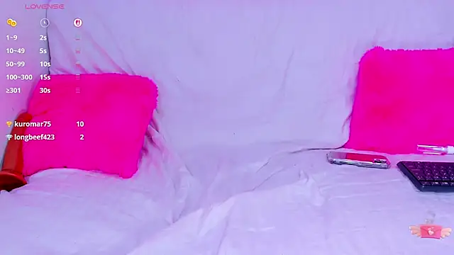 jazlyn G online show from December 13, 8:04 pm