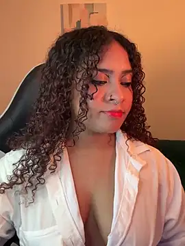 Snapshot of Kass_1 chatting on December 5, 1:38 am Kass 1 online show from December 5, 1:38 am