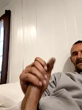 Hungwell1515 online show from October 24, 2:05 pm