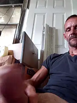 Snapshot of Hungwell1515 chatting on October 7, 4:30 pm Hungwell1515 online show from October 7, 4:30 pm