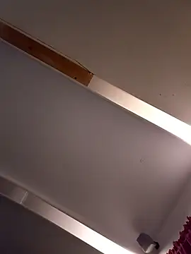 Hungwell1515 online show from January 9, 6:20 am