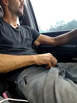 Hungwell1515 online show from February 21, 1:57 pm