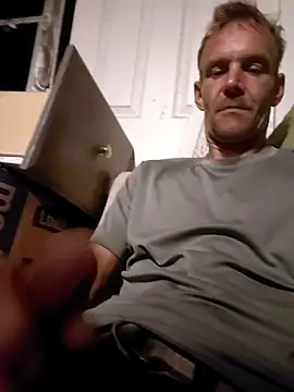 Hungwell1515 online show from January 7, 10:20 am