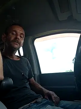 Hungwell1515 online show from October 22, 2:38 pm