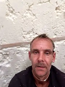 Hungwell1515 online show from January 8, 6:03 pm