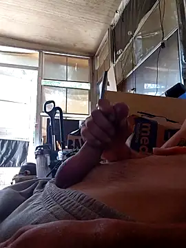 Hungwell1515 online show from March 26, 3:10 pm