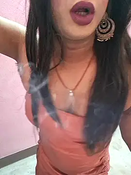 Snapshot of tharki-anand chatting on July 3, 7:04 am tharki-anand online show from July 3, 7:04 am