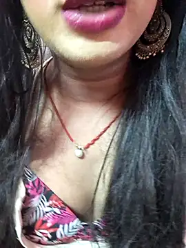 Snapshot of tharki-anand chatting on July 10, 7:25 pm tharki-anand online show from July 10, 7:25 pm