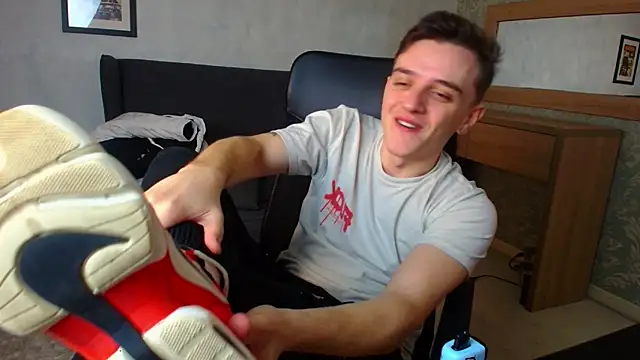 FelixStarkk online show from November 30, 5:19 am