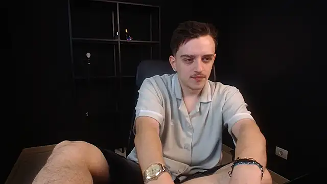 Snapshot of FelixStarkk chatting on July 10, 6:13 am FelixStarkk online show from July 10, 6:13 am