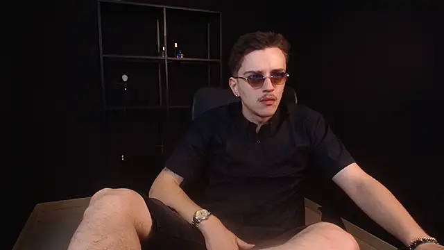 Snapshot of FelixStarkk chatting on July 11, 5:41 am FelixStarkk online show from July 11, 5:41 am
