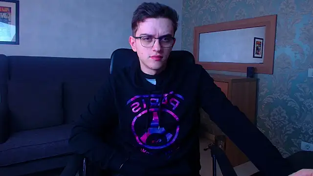 FelixStarkk online show from February 5, 5:47 am