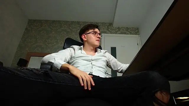 FelixStarkk online show from October 30, 5:32 pm