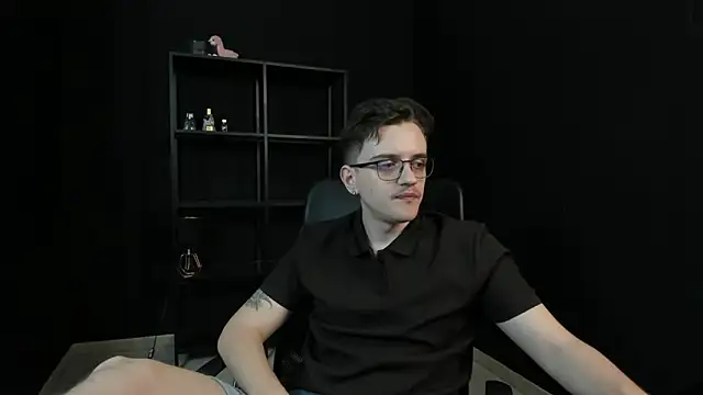 FelixStarkk online show from May 12, 5:26 am
