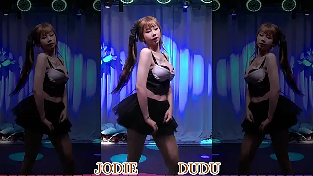 yznt-dudu online show from May 15, 2:53 am
