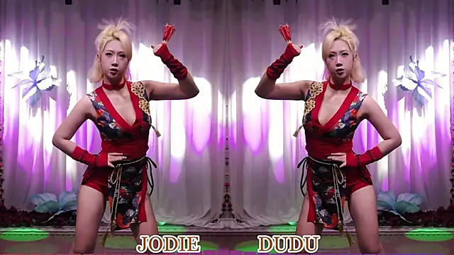 yznt-dudu online show from May 12, 2:52 am