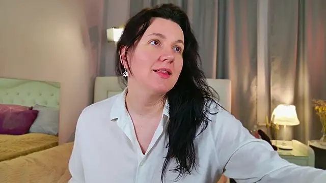 love me  tonight  online show from October 26, 10:04 am