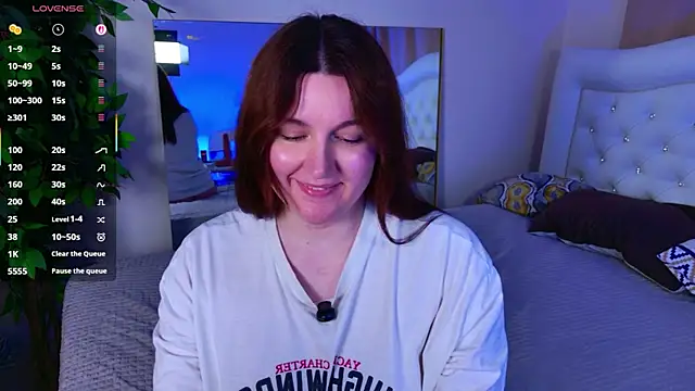 love me  tonight  online show from May 1, 1:43 am