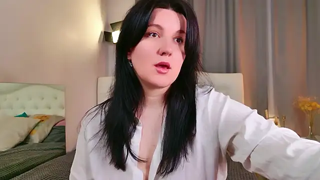 love me  tonight  online show from December 20, 10:12 pm